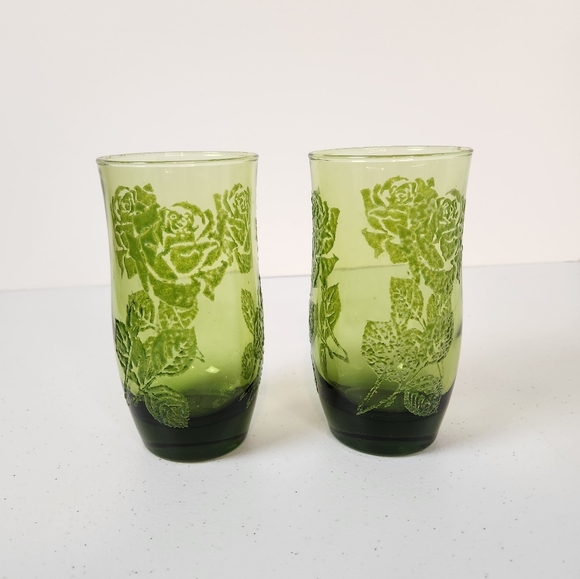 Vintage 1950s Avocado Green Raised Leaf High Ball Tumblers Glasses MCM Roses - Picture 1 of 6